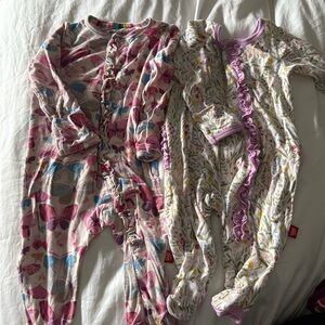 Floral and Butterfly Print Baby Onesies-2 pack